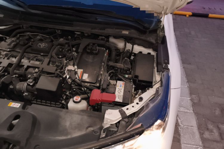 Used Toyota Corolla 2021 Dual-Motor 1.8L E-CVT Elite Edition Engine Bay Left