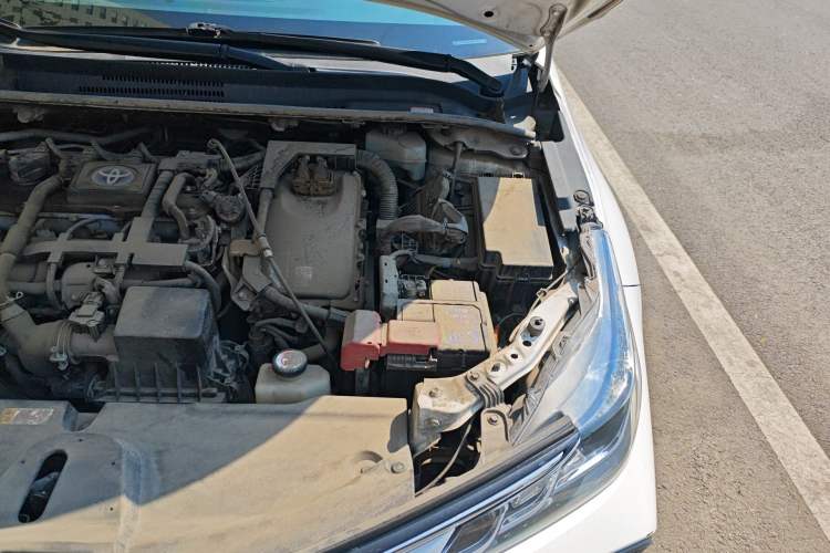 Used Toyota Corolla 2021 Dual-Motor 1.8L E-CVT Elite Edition Engine Bay Left