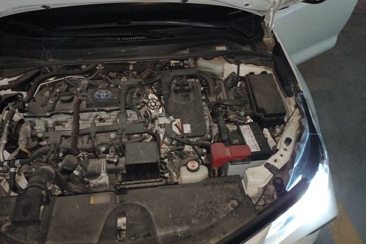 Used Toyota Corolla 2021 Dual-Motor 1.8L E-CVT Elite Edition Engine Bay Left