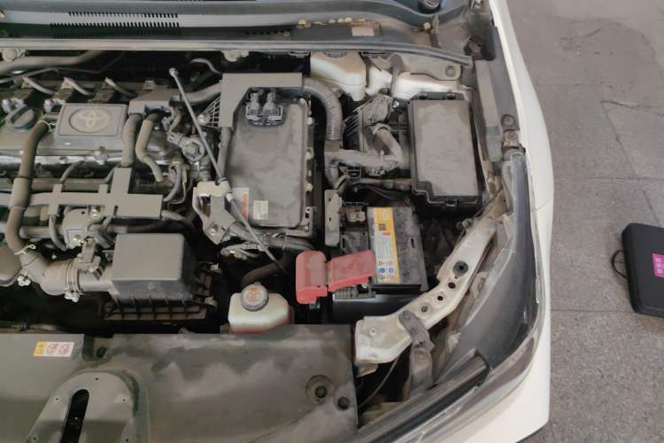 Used Toyota Corolla 2021 Dual-Engine 1.8L E-CVT Pioneer Edition Engine Bay Left