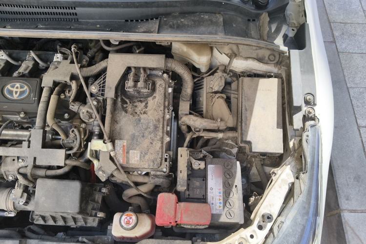 Used Toyota Corolla 2021 Dual-Motor 1.8L E-CVT Elite Edition Engine Bay Left