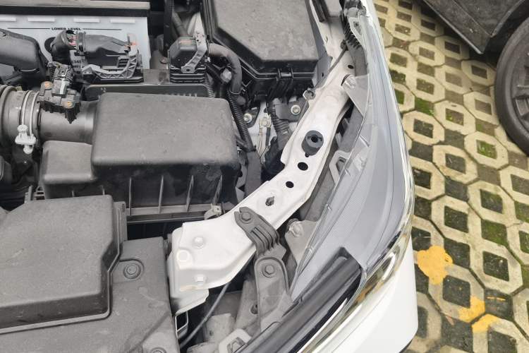 Used Toyota Corolla 2021 TNGA 1.5L CVT Pioneer Edition Engine Bay Left