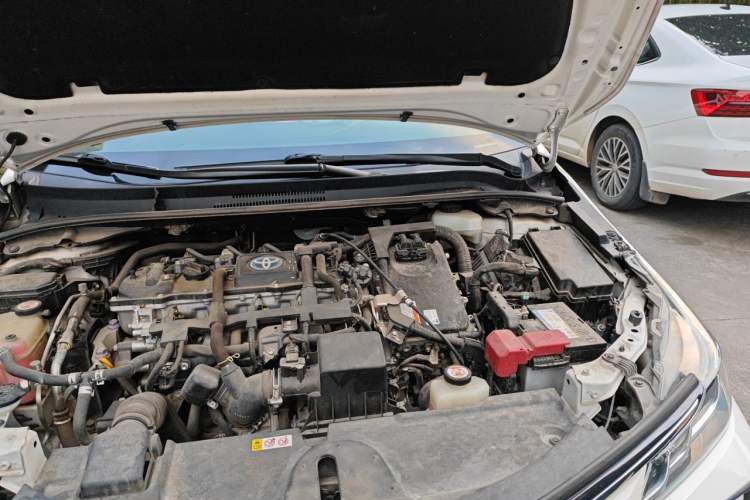 Used Toyota Corolla 2021 Dual-Motor 1.8L E-CVT Elite Edition Engine Bay Left