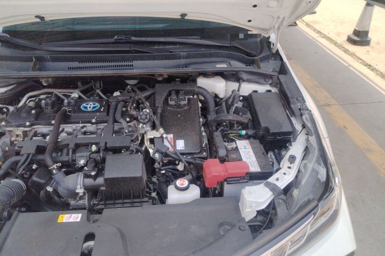Used Toyota Corolla 2021 Dual-Motor 1.8L E-CVT Elite Edition Engine Bay Left