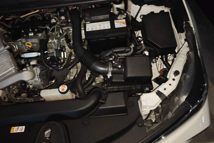 Used Toyota Corolla 2021 1.2T S-CVT Pioneer Edition Engine Bay Left