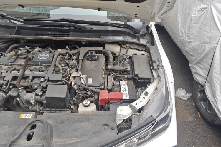 Used Toyota Corolla 2021 Dual-Motor 1.8L E-CVT Elite Edition Engine Bay Left