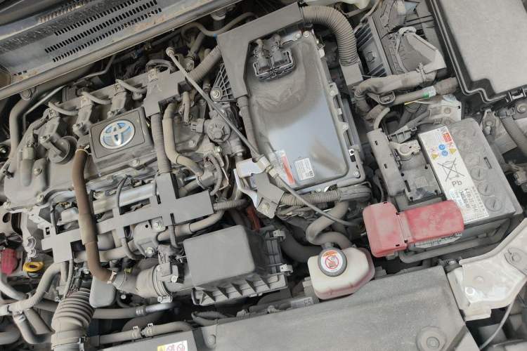 Used Toyota Corolla 2021 Dual-Motor 1.8L E-CVT Elite Edition Engine Bay Left