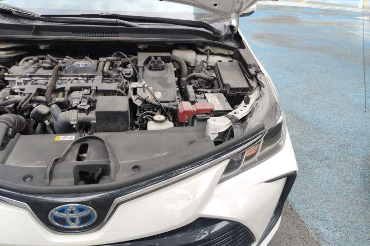 Used Toyota Corolla 2021 Dual-Motor 1.8L E-CVT Elite Edition Engine Bay Left