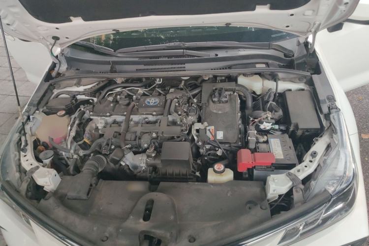Used Toyota Corolla 2021 Dual-Motor 1.8L E-CVT Elite Edition Engine Bay