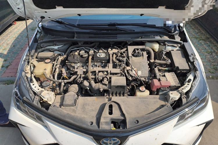 Used Toyota Corolla 2021 Dual-Motor 1.8L E-CVT Elite Edition Engine Bay