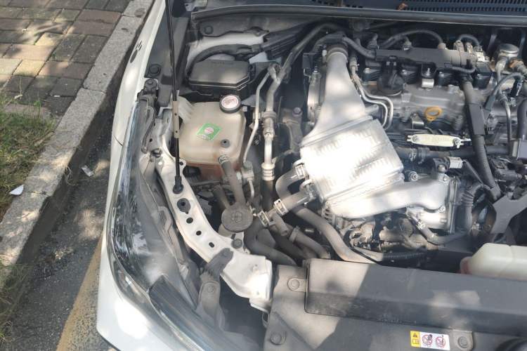 Used Toyota Corolla 2021 1.2T S-CVT Luxury Edition Engine Bay Right