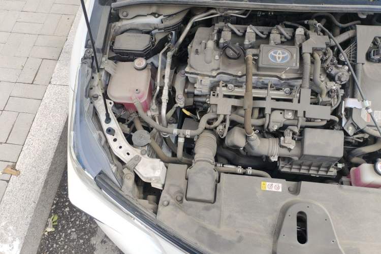 Used Toyota Corolla 2021 Dual-Motor 1.8L E-CVT Elite Edition Engine Bay Right