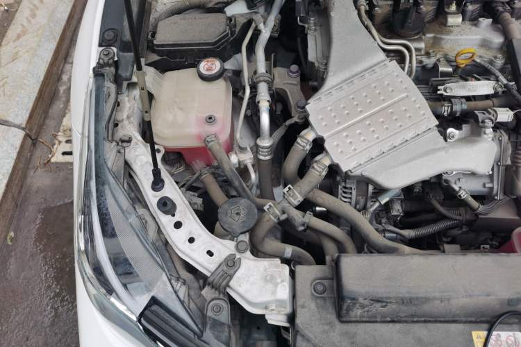 Used Toyota Corolla 2021 1.2T S-CVT Elite Edition Engine Bay Right