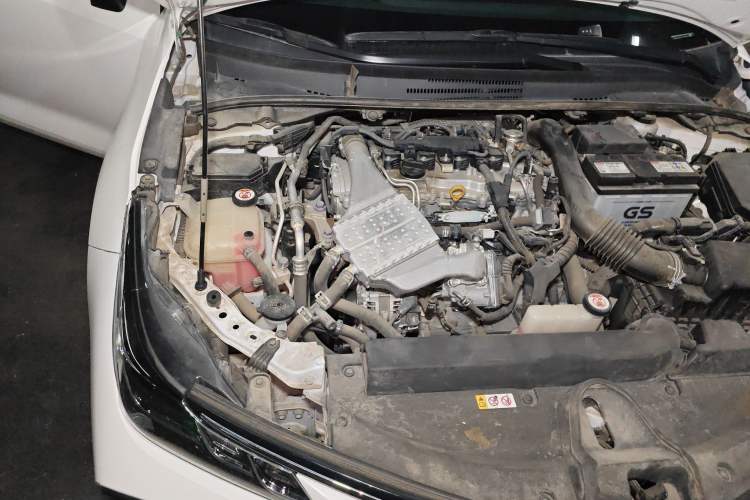 Used Toyota Corolla 2021 1.2T S-CVT Elite Edition Engine Bay Right