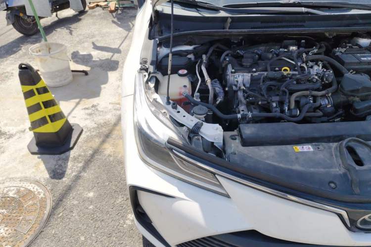 Used Toyota Corolla 2021 TNGA 1.5L CVT Pioneer Edition Engine Bay Right