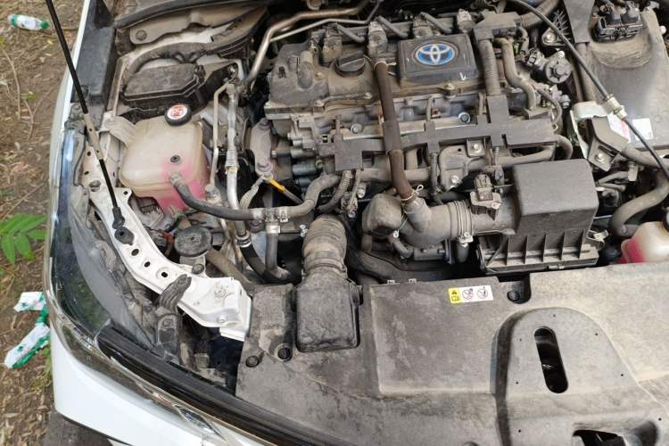 Used Toyota Corolla 2021 Dual-Motor 1.8L E-CVT Elite Edition Engine Bay Right