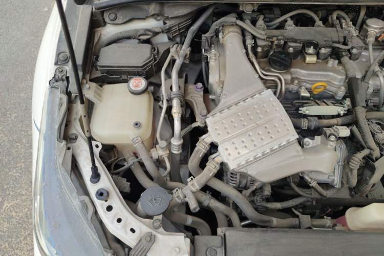 Used Toyota Corolla 2021 1.2T S-CVT Luxury Edition Engine Bay Right