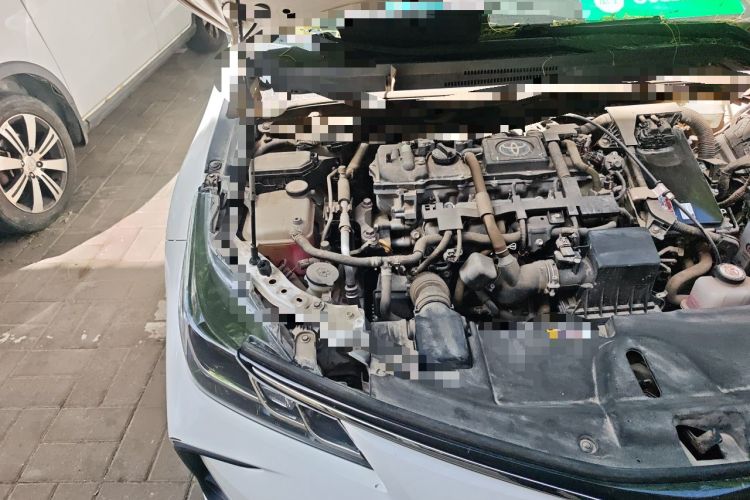 Used Toyota Corolla 2021 Dual-Motor 1.8L E-CVT Elite Edition Engine Bay Right