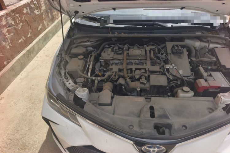 Used Toyota Corolla 2021 Dual-Motor 1.8L E-CVT Elite Edition Engine Bay Right