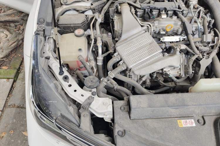 Used Toyota Corolla 2021 1.2T S-CVT Pioneer PLUS Edition Engine Bay Right