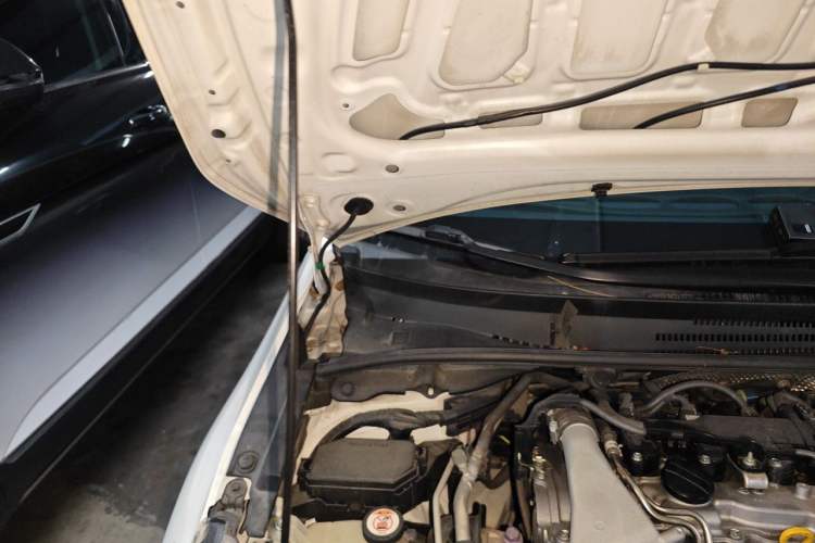 Used Toyota Corolla 2021 1.2T S-CVT Pioneer Edition Engine Bay Right