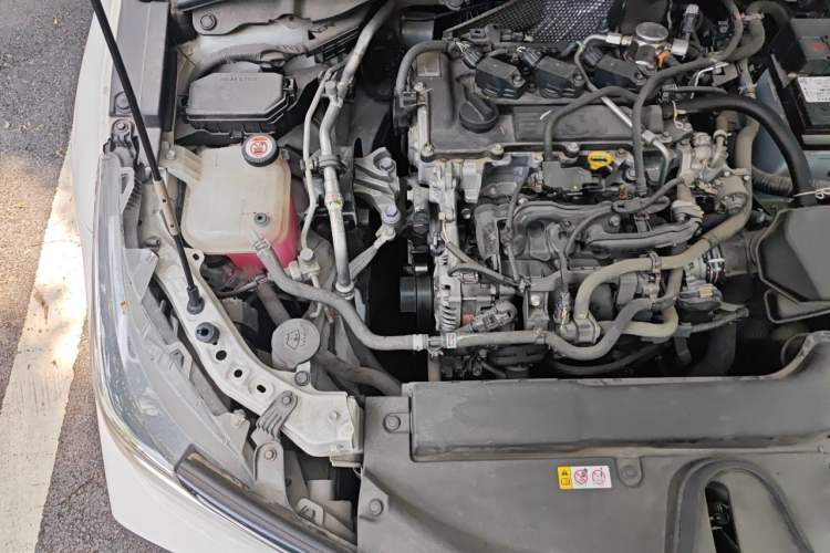 Used Toyota Corolla 2021 TNGA 1.5L CVT Elite Edition Engine Bay Right