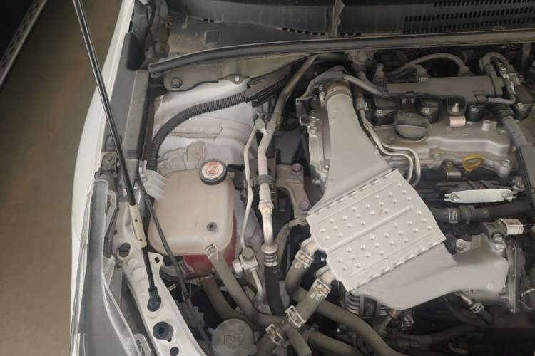 Used Toyota Corolla 2021 1.2T S-CVT Luxury Edition Engine Bay Right