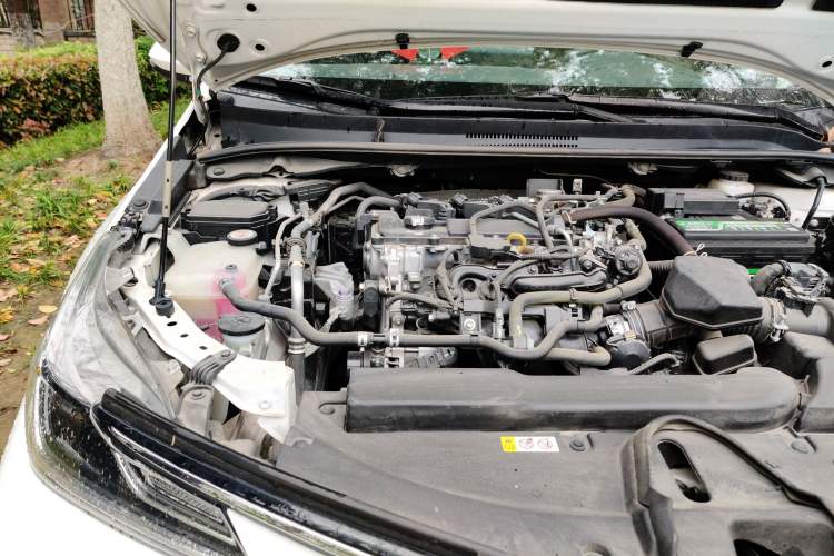 Used Toyota Corolla 2021 TNGA 1.5L CVT Pioneer Edition Engine Bay Right