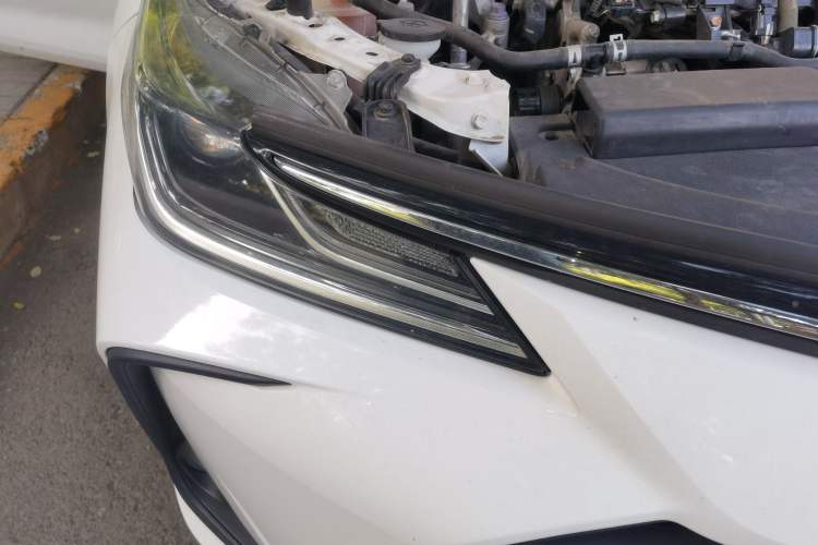 Used Toyota Corolla 2021 TNGA 1.5L CVT Pioneer Edition Engine Bay Right