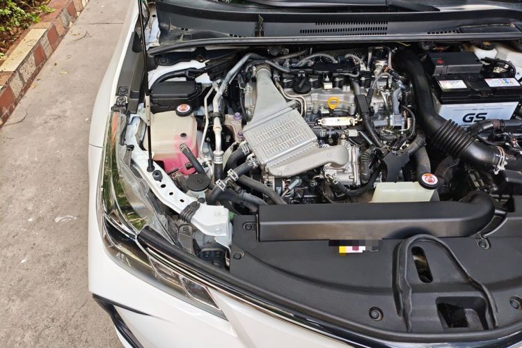 Used Toyota Corolla 2021 1.2T S-CVT Elite Edition Engine Bay Right
