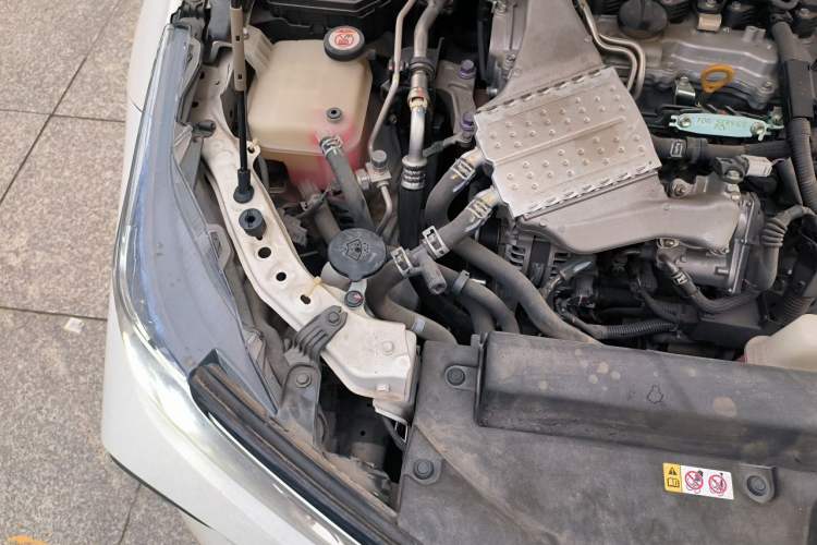 Used Toyota Corolla 2021 1.2T S-CVT Elite SPORT Edition Engine Bay Right