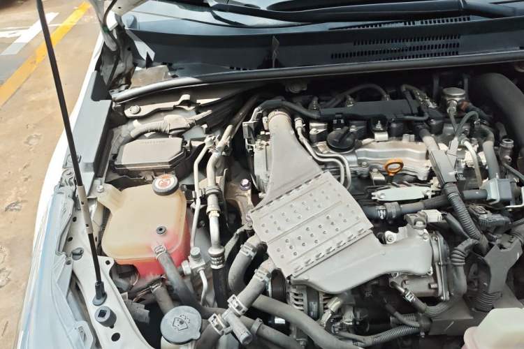 Used Toyota Corolla 2021 1.2T S-CVT Elite Edition Engine Bay Right
