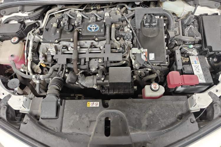 Used Toyota Corolla 2021 Dual-Motor 1.8L E-CVT Elite Edition Engine Bay