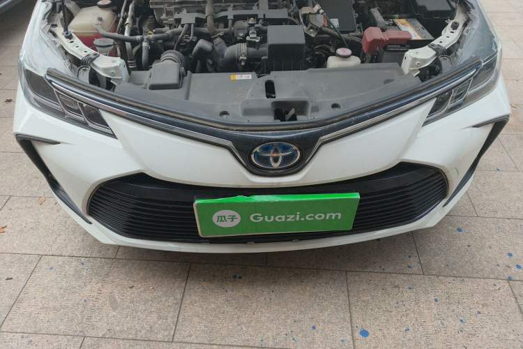 Used Toyota Corolla 2021 Dual-Motor 1.8L E-CVT Elite Edition Engine Bay
