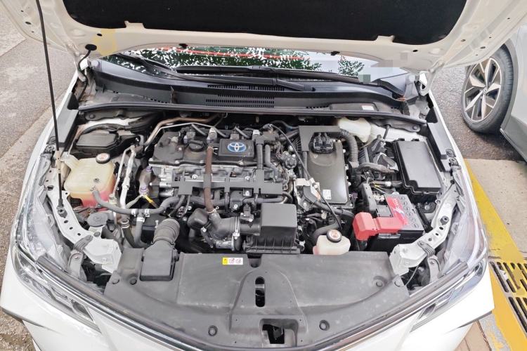 Used Toyota Corolla 2021 Dual-Motor 1.8L E-CVT Elite Edition Engine Bay