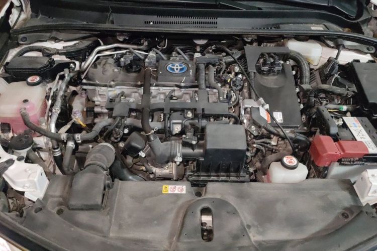 Used Toyota Corolla 2021 Dual-Motor 1.8L E-CVT Elite Edition Engine Bay