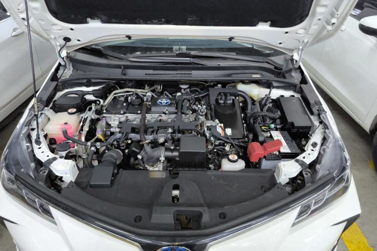 Used Toyota Corolla 2021 Dual-Motor 1.8L E-CVT Elite Edition Engine Bay