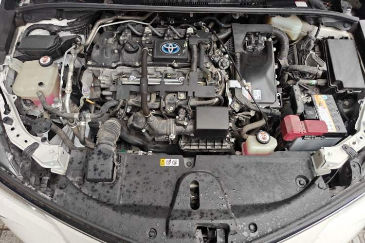 Used Toyota Corolla 2021 Dual-Motor 1.8L E-CVT Elite Edition Engine Bay