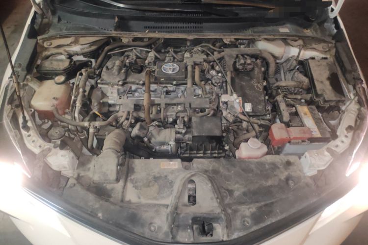 Used Toyota Corolla 2021 Dual-Motor 1.8L E-CVT Elite Edition Engine Bay