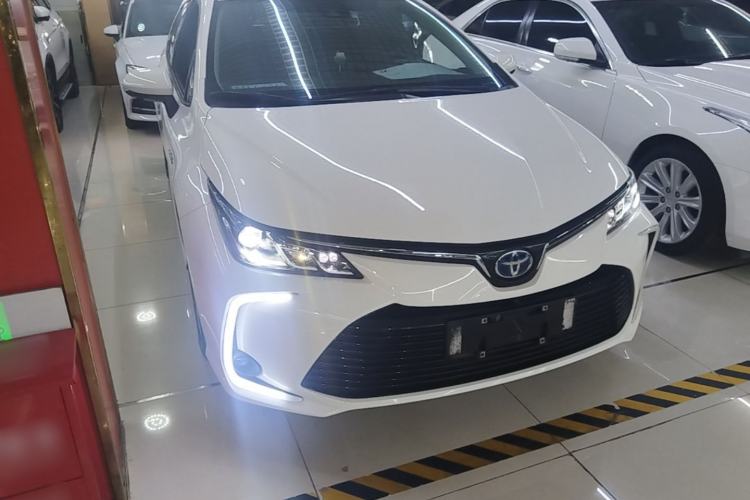Used Toyota Corolla 2021 Dual-Motor 1.8L E-CVT Elite Edition Exterior 1