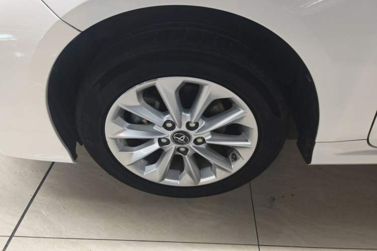 Used Toyota Corolla 2021 Dual-Motor 1.8L E-CVT Elite Edition Exterior 1