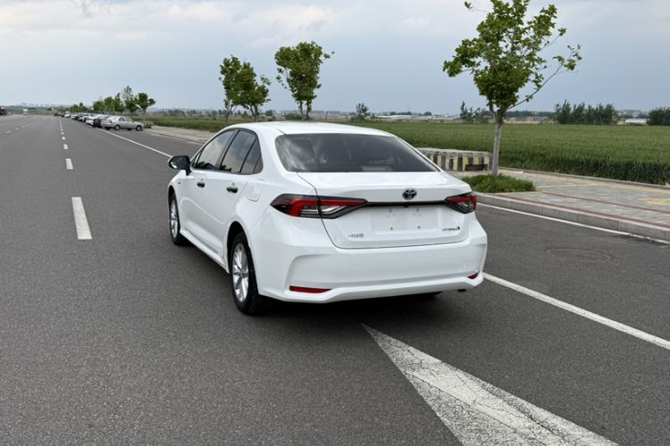 Used Toyota Corolla 2021 Dual-Motor 1.8L E-CVT Elite Edition Exterior 1
