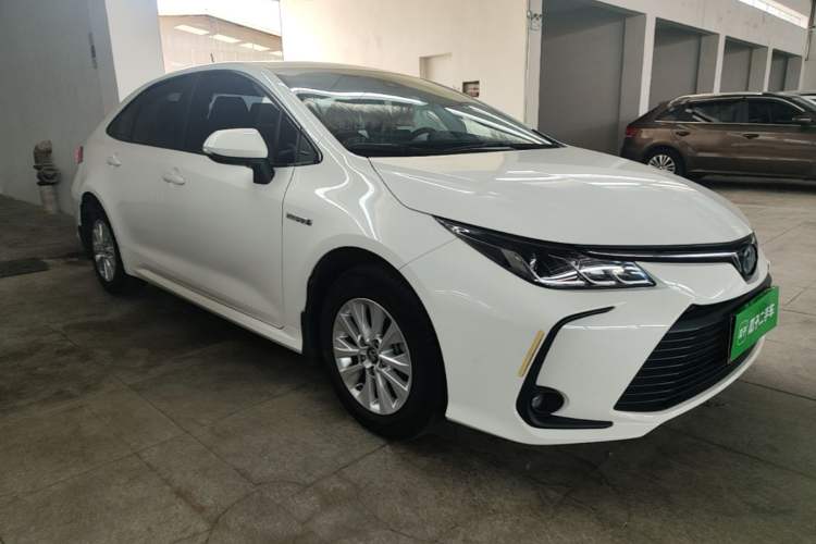 Used Toyota Corolla 2021 Dual-Engine 1.8L E-CVT Pioneer Edition Exterior 1