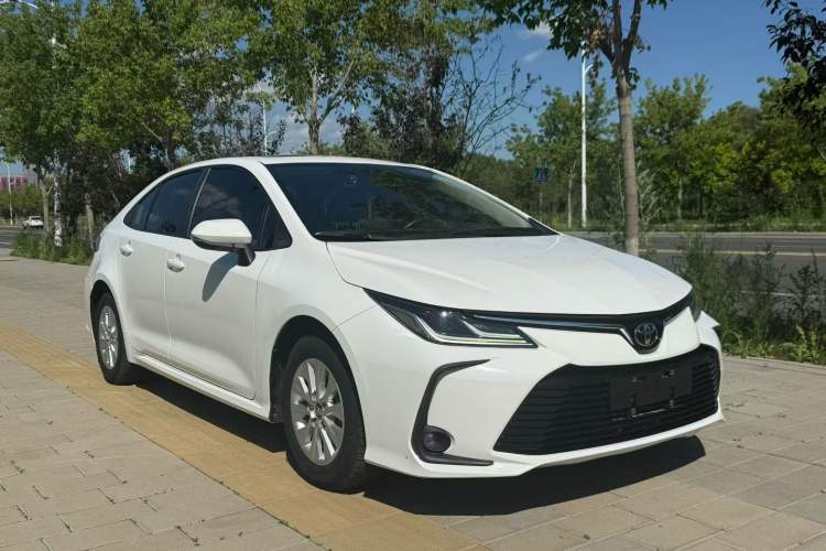 Used Toyota Corolla 2021 TNGA 1.5L CVT Elite Edition Exterior 2