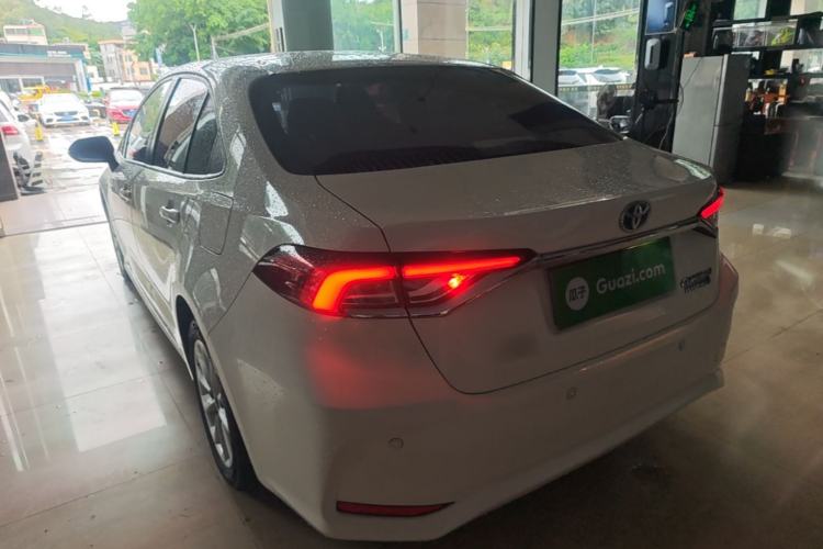 Used Toyota Corolla 2021 Dual-Motor 1.8L E-CVT Elite Edition Exterior 2