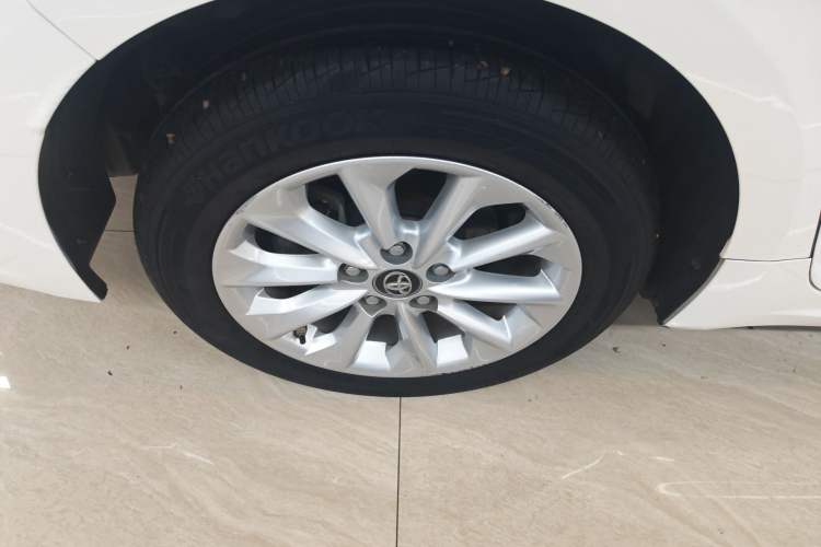 Used Toyota Corolla 2021 Dual-Motor 1.8L E-CVT Elite Edition Exterior 2
