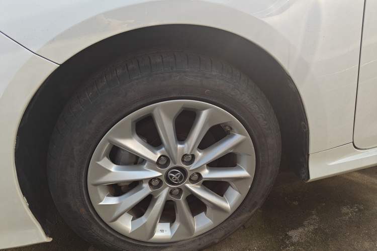 Used Toyota Corolla 2021 Dual-Motor 1.8L E-CVT Elite Edition Exterior 2
