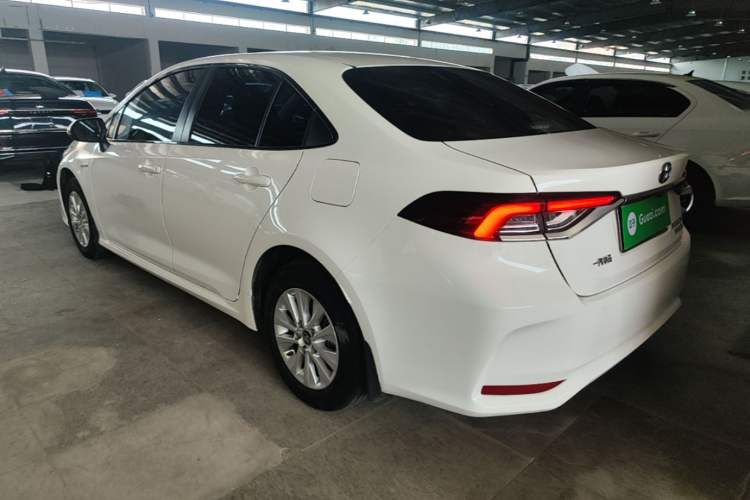 Used Toyota Corolla 2021 Dual-Engine 1.8L E-CVT Pioneer Edition Exterior 2