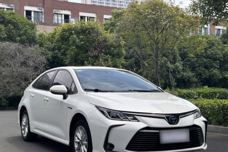 Used Toyota Corolla 2021 Dual-Motor 1.8L E-CVT Elite Edition Exterior 3