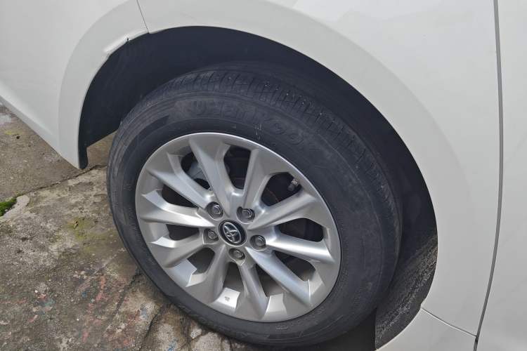 Used Toyota Corolla 2021 Dual-Motor 1.8L E-CVT Elite Edition Exterior 3